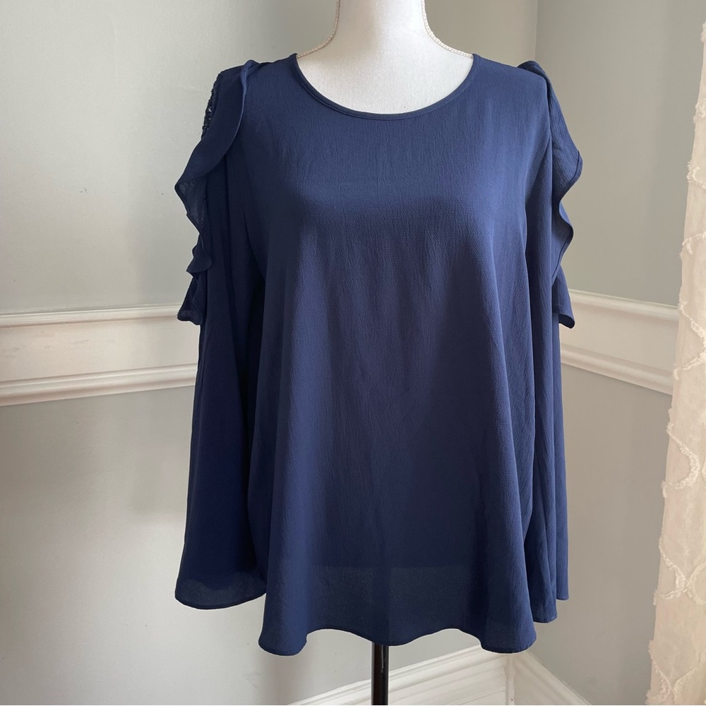 Signature Studio Elegant Navy Blue Women's Ruffle Lace Shoulder Top XL
